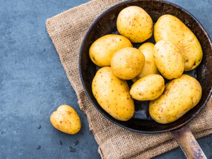 Is it good for your health to eat potatoes?